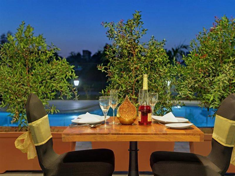 Viola Beacon Resort, Lonavala Extérieur photo
